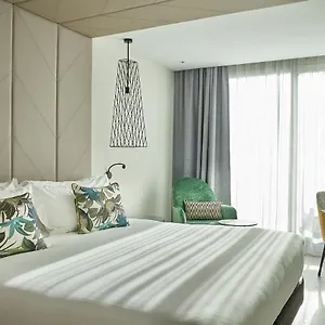 **** Hotel Vincci Larios Diez Španělsko